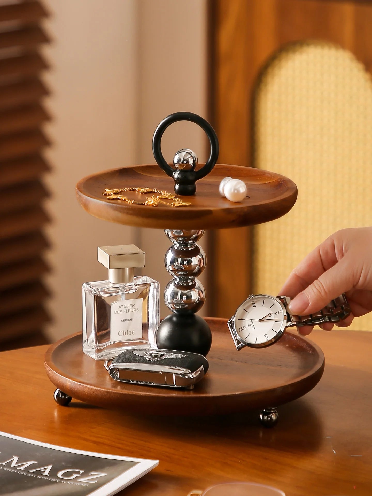 Double Layer Walnut Wood Storage Ra Key Tray Entrance Hook Jewelry Stand Vintage Luxury Decorative Organizer elf